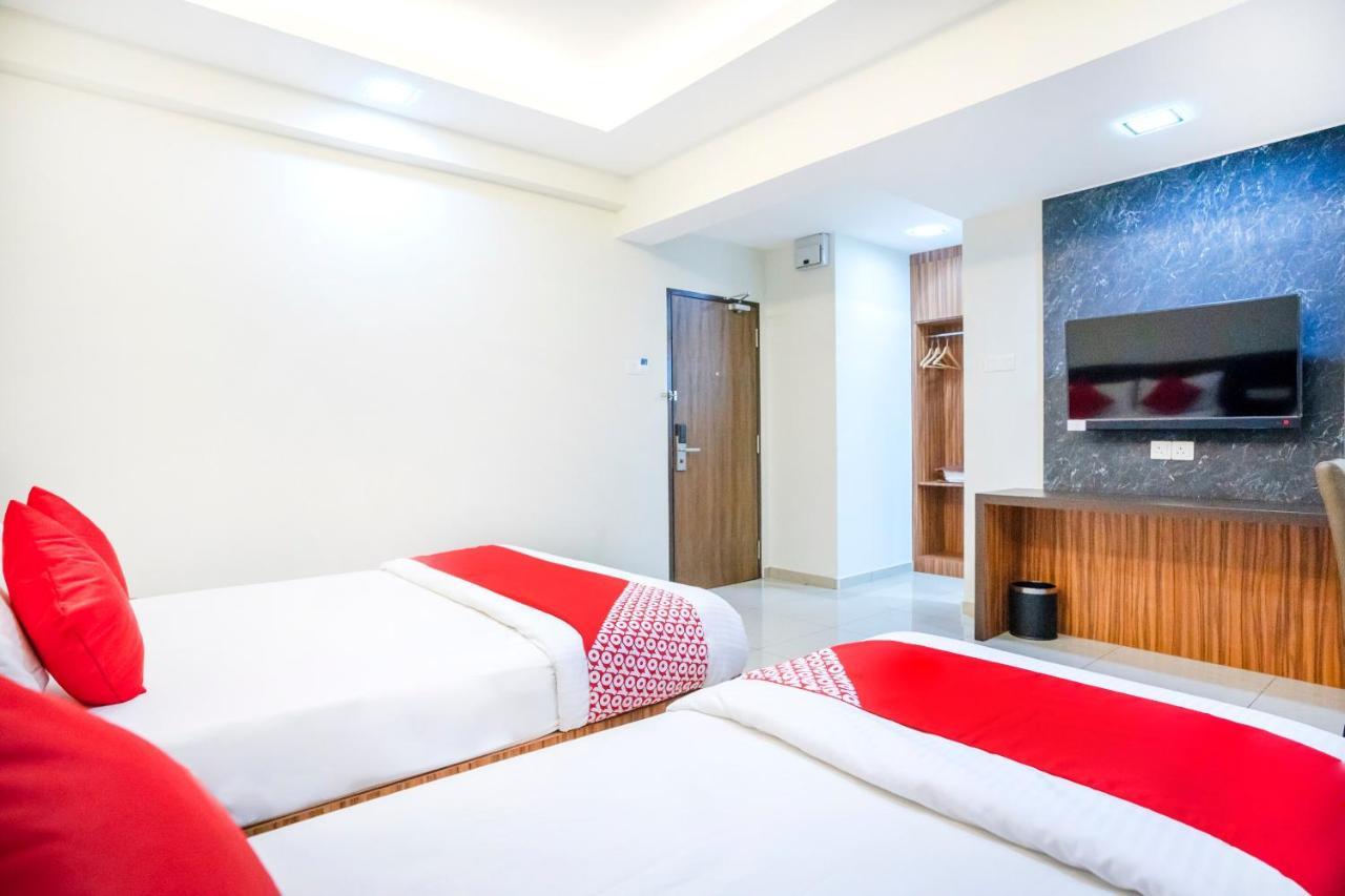 Hope Hotel Джохор-Бару Экстерьер фото