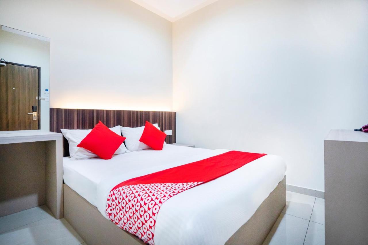 Hope Hotel Джохор-Бару Экстерьер фото